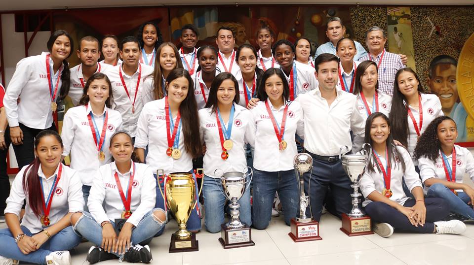 Campeonas suramericanas del Valle recibieron bonito homenaje de Indervalle