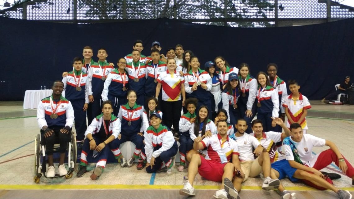 Cali se coronó campeón de esgrima en los Juegos Departamentales 2019