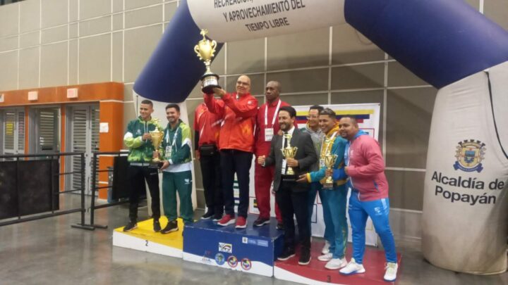 El karate-do vallecaucano es grande y salió campeón del clasificatorio en Popayán