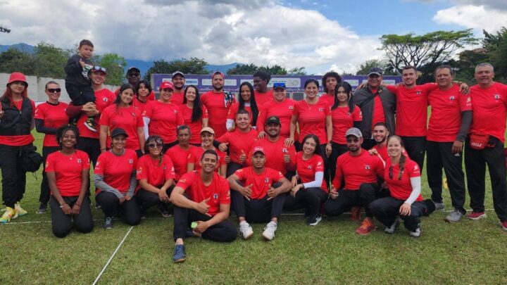 La Selección ‘Valle Oro Puro’ dominó el Nacional de Tiro con Arco en Medellín