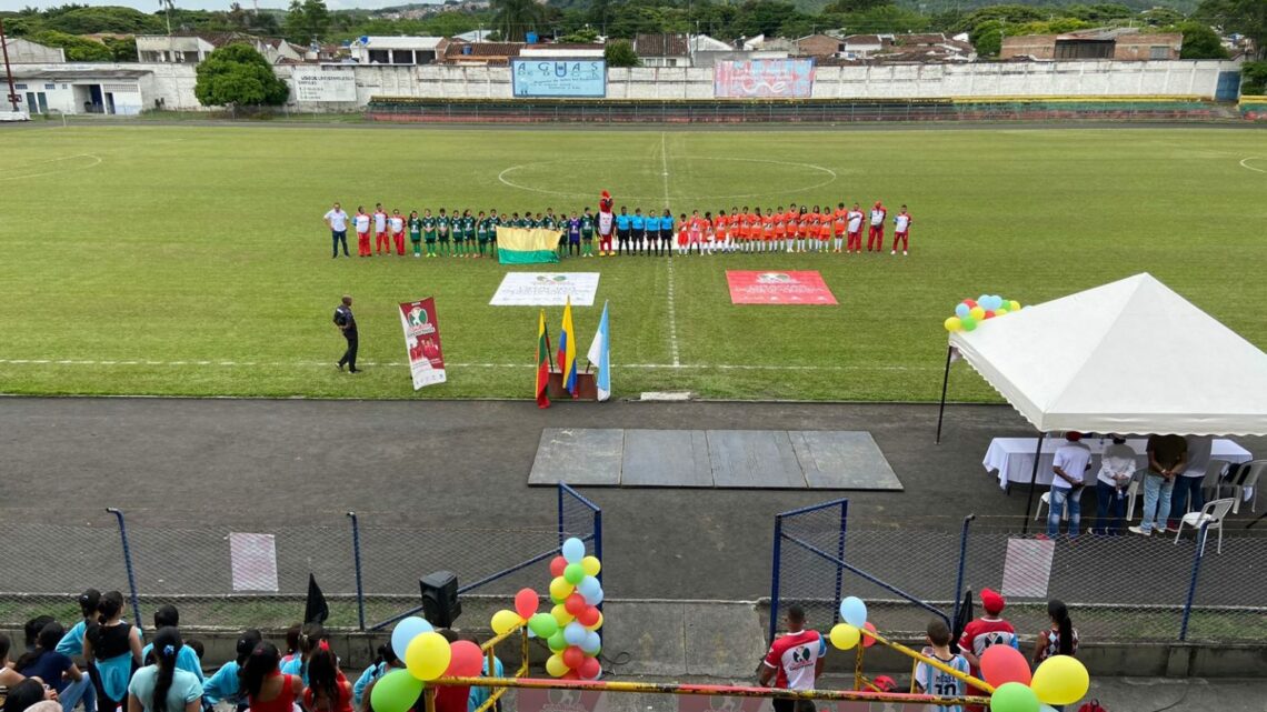 Se inició el Mundialito de Fútbol Femenino de los Semilleros Deportivos