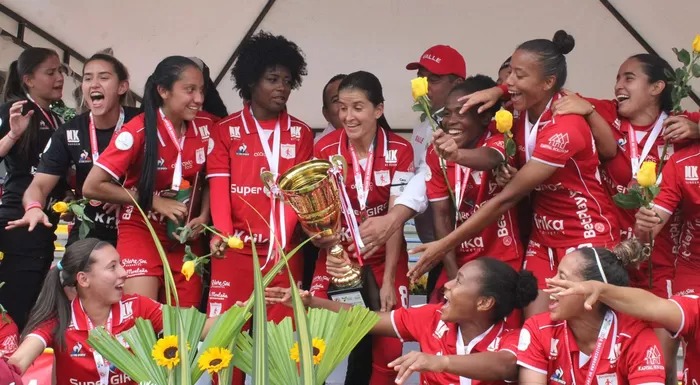 Partidos emotivos en la primera fecha de la Copa Telepacífico Femenina