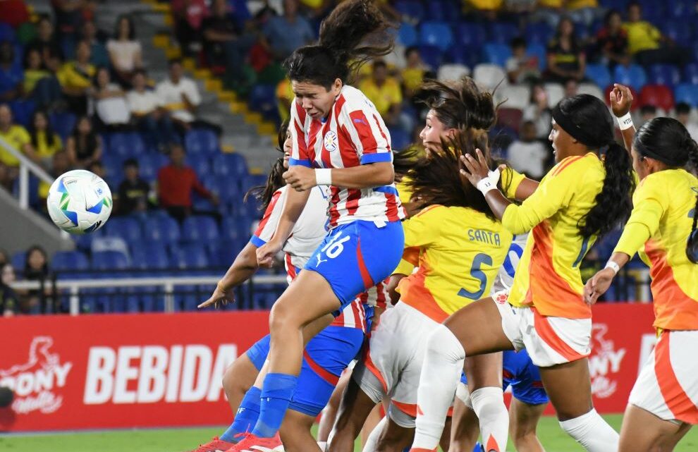 Colombia perdió 0-1 con Paraguay, pero aún sueña con ser campeona de la Conmebol Femenina Sub-17 Colombia perdió 0-1 con Paraguay, pero aún sueña con ser campeona de la Conmebol Femenina Sub-17