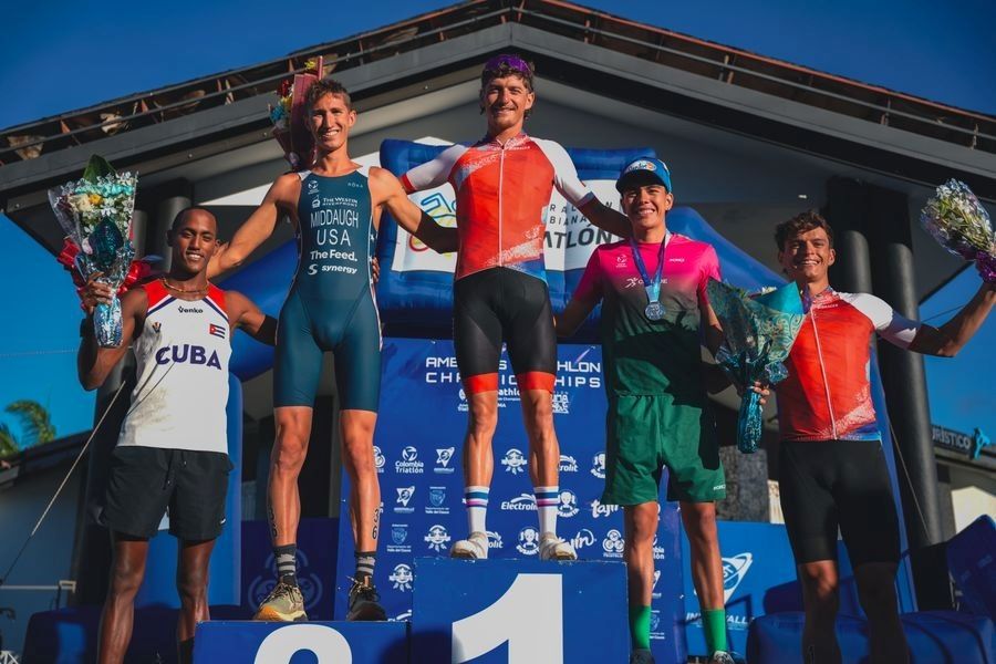 Con un alto nivel técnico, finalizó el Continental de Triatlón en el Lago Calima Con un alto nivel técnico, finalizó el Continental de Triatlón en el Lago Calima