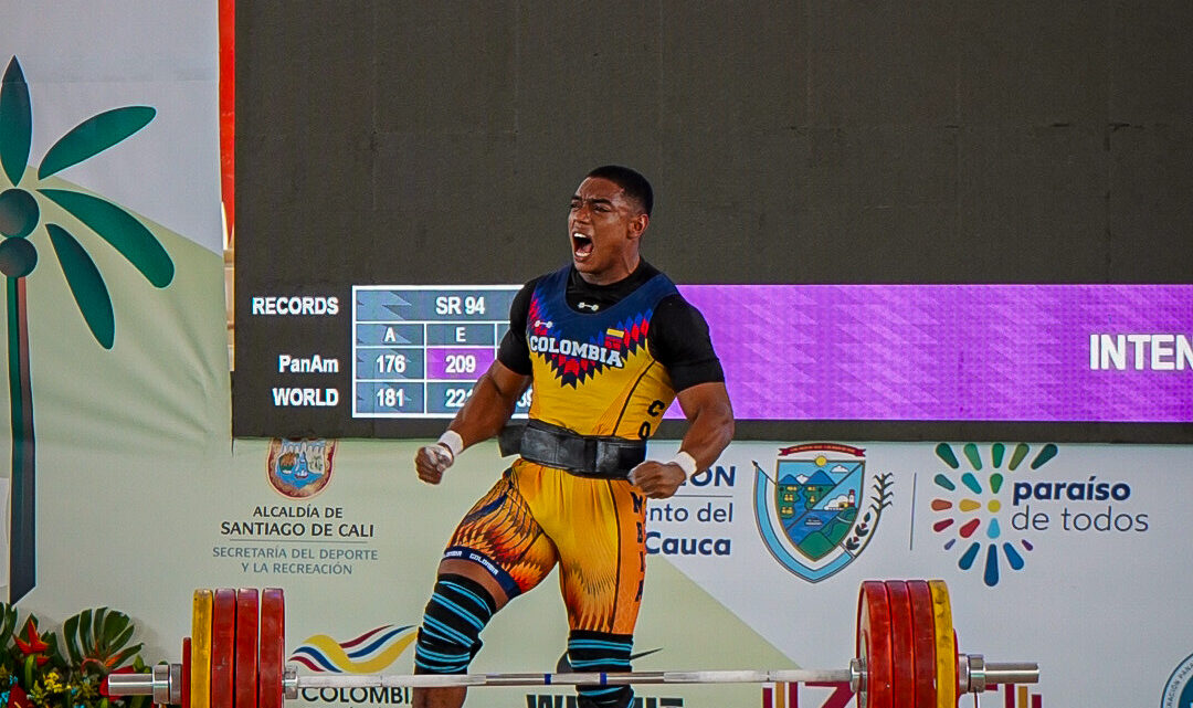 El caleño Marcos Bonilla se bañó tres veces en oro el ‘Panamericano de Pesas Cali 2025’