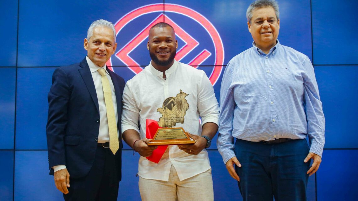 En masiva convocatoria, Premios Acord Valle del Cauca reconocieron a los mejores de 2025